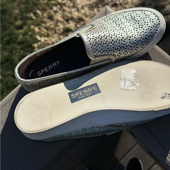 Sperry - Women's Seaside Perforated Slip-On Sneakers. Silver - Picture 10 of 11